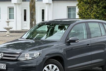 VW Tiguan 248.964 km 6.490 &euro; Jülich 52428