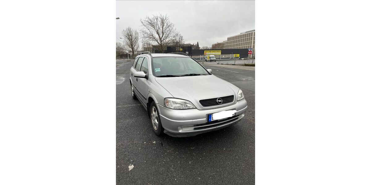 Opel Astra 104.645 km 2.500 &euro; Wiesbaden 65185