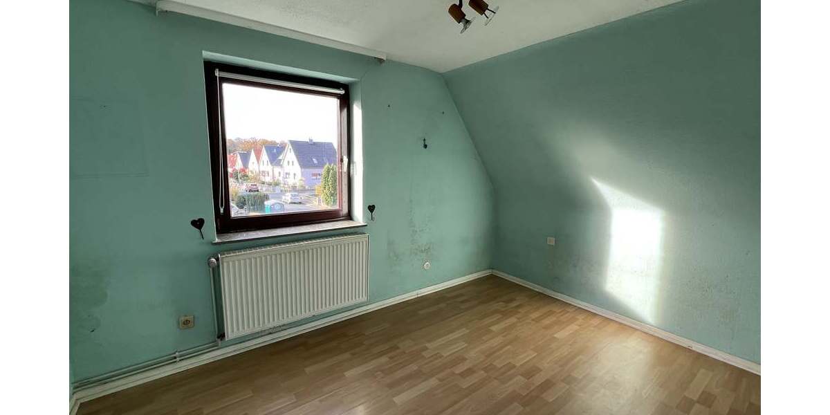 Großzügiges Wohnhaus mit Traumgarten - Zweifamilienhaus Harsum Harsum | Angebot:26480109