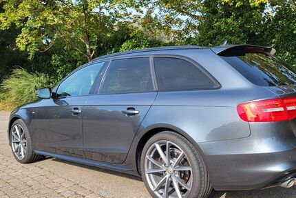 Audi A4 144.000 km 17.800 € Wernau 73249