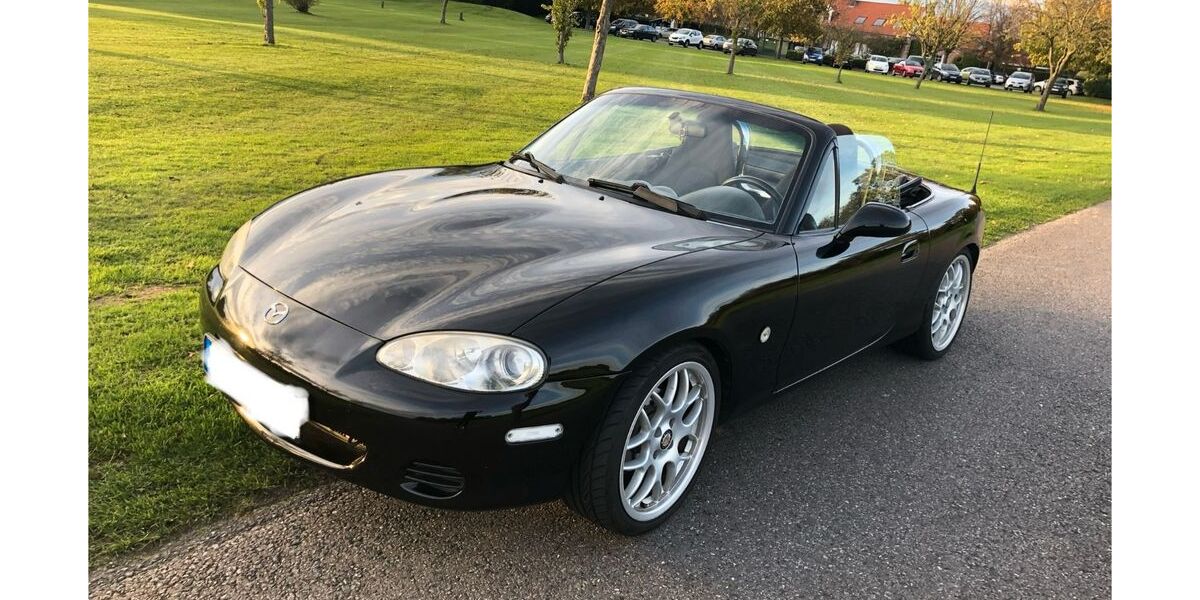 Mazda MX-5 146.190 km 8.499 &euro; Krefeld 47803