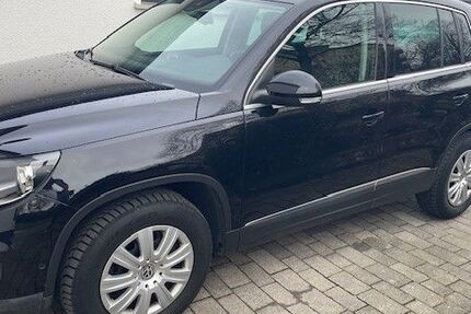 VW Tiguan 172.000 km 8.600 &euro; Brilon 59929