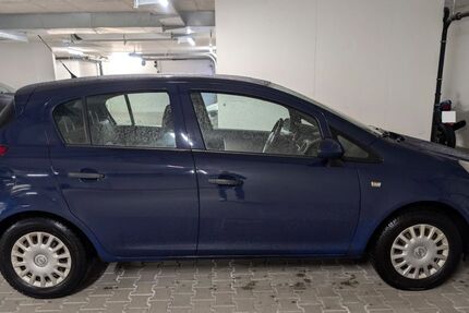 Opel Corsa 132.533 km 1.699 &euro; Freiburg 79104