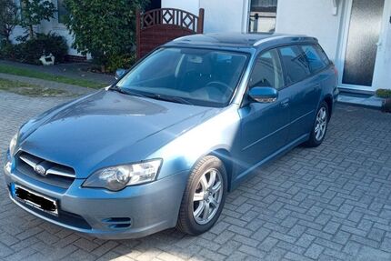 Subaru Legacy 213.000 km 2.200 € Langen 27607