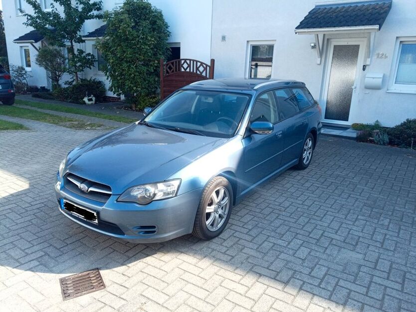 Subaru Legacy 213.000 km 2.200 € Langen 27607