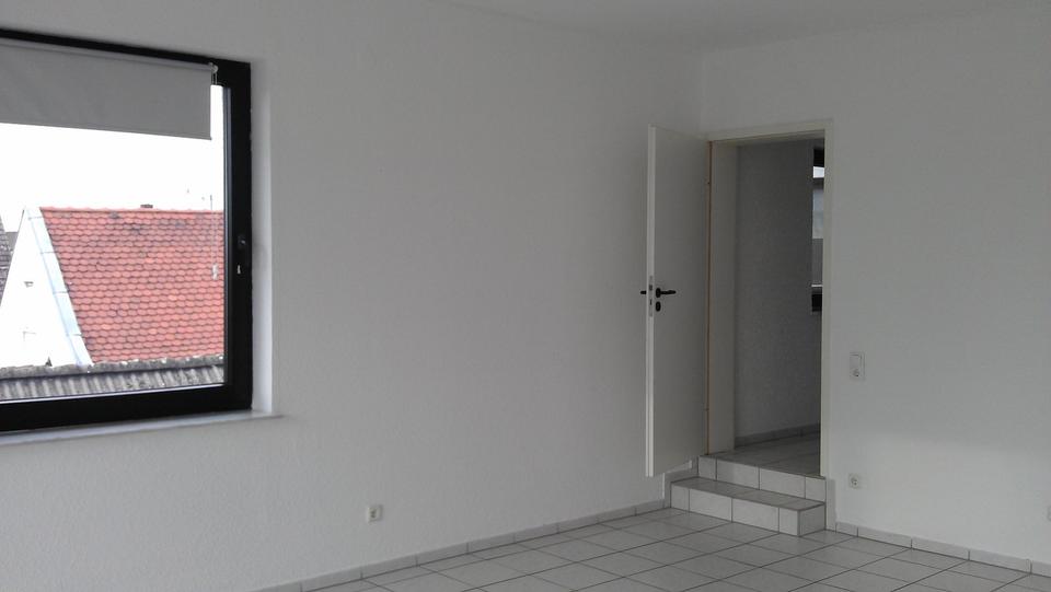 Dachgeschoßwohnung Pfungstadt - 3 Zimmer, 91 m&sup2;, 1.100&euro; | Angebot:25648794