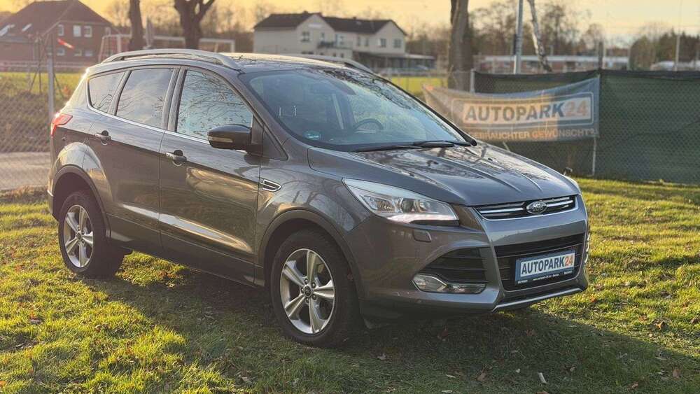 Ford Kuga 119.000 km 9.300 &euro; Seelze 30926