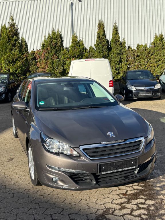 Peugeot 308 217.284 km 4.999 € Polch 56751