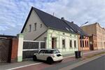 Familienhaus mit großem Grundstück in CalbeSaale