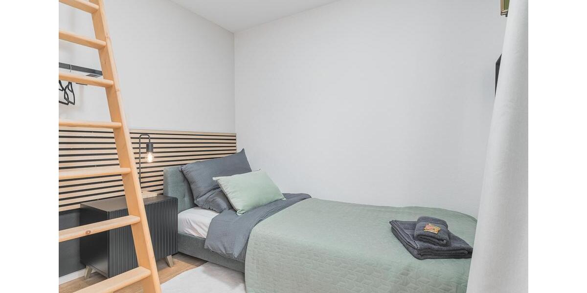 Wunderschönes Einfamilienhaus in Filderstadt Plattenhardt. Vollmöbliert, 3 Schlafzimmer 4 zimmer