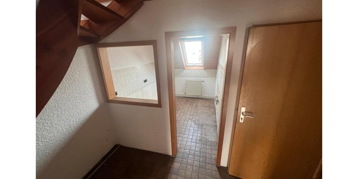 Mehrfamilienhaus mit 3 Wohneinheiten – 274 m² Wohnfläche 12 zimmer