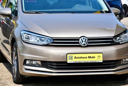VW Touran 46.000 km 19.900 € Limeshain 63694
