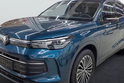 VW Tiguan 18.735 km 34.890 &euro; Meißen 01662
