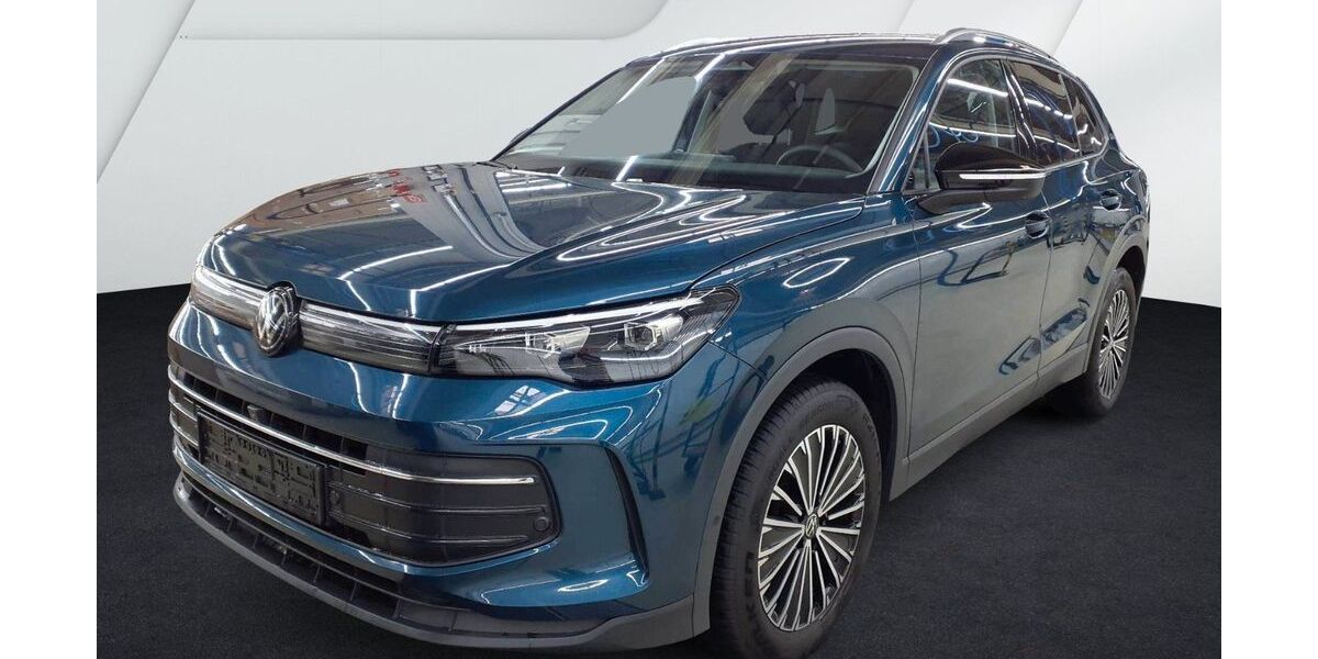 VW Tiguan 18.735 km 34.890 &euro; Meißen 01662