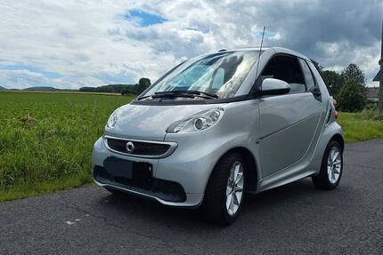 Smart ForTwo 47.115 km 7.999 &euro; Bonn 53229