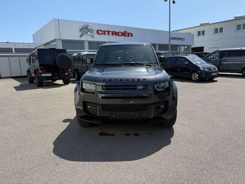 Land Rover Defender 8.500 km 101.300 € Singen 78224