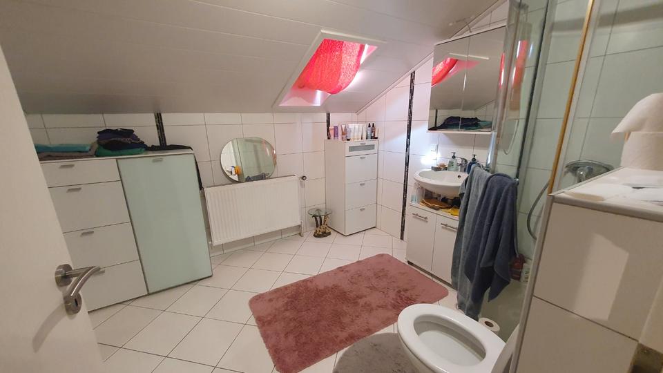Einfamilienhaus Elztal - 10 Zimmer, 280 m&sup2;, 400.000&euro; | Angebot:26953202