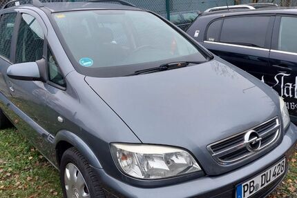 Opel Zafira 196.000 km 2.390 &euro; Bad Lippspringe 33175