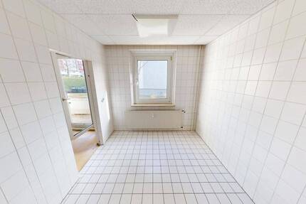 Gewerbeobjekt Chemnitz Schloßchemnitz - 5 Zimmer, 162 m&sup2;, 1.000&euro; | Angebot:26695884