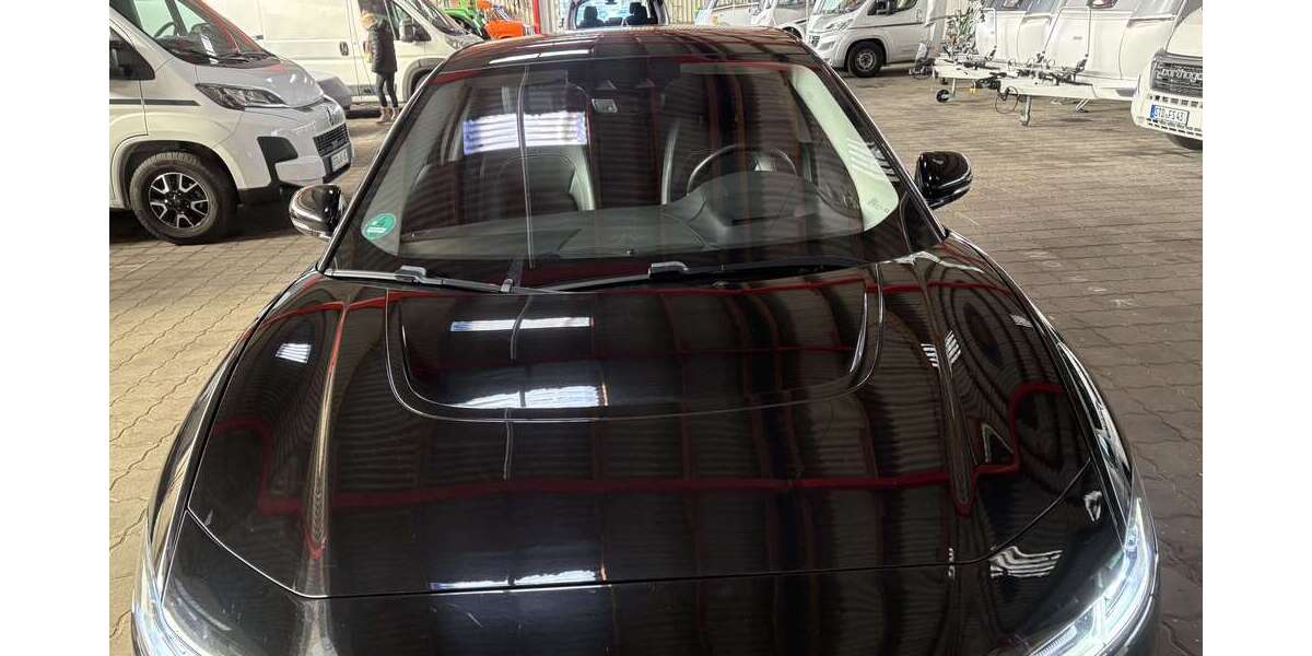 Jaguar I-Pace 61.796 km 25.999 &euro; Fintel 27389