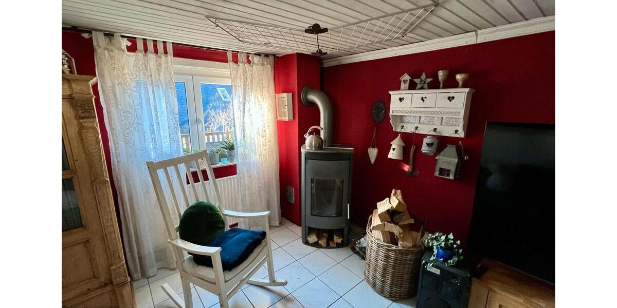 Doppelhaushälfte Winterberg - 4 Zimmer, 100 m&sup2;, 129.000&euro; | Angebot:25980320