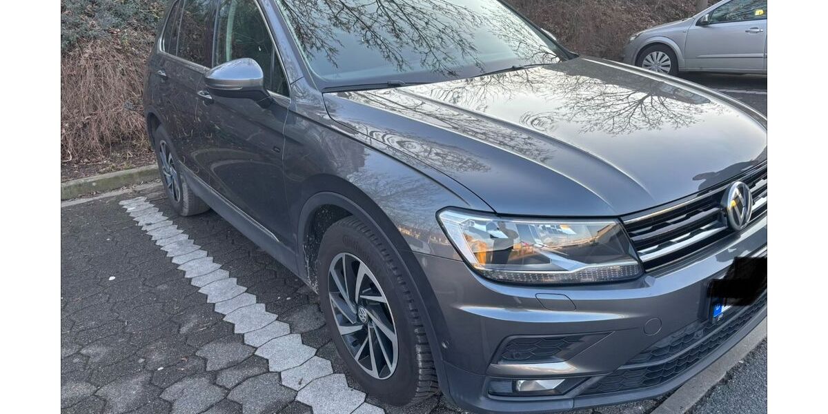 VW Tiguan 128.000 km 14.200 &euro; Fürth 90763