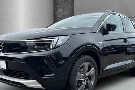 Opel Grandland (X) 30.752 km 28.590 € Husum 25813