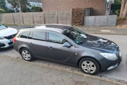 Opel Insignia 327.000 km 1.570 &euro; Düsseldorf 40549