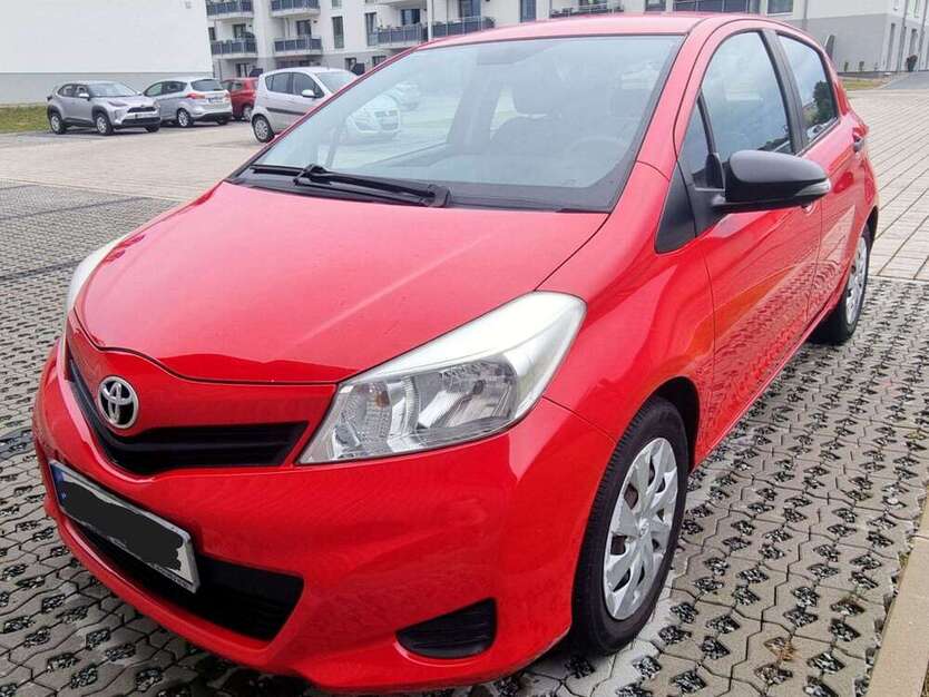 Toyota Yaris 26.836 km 7.000 € Stralsund 18435