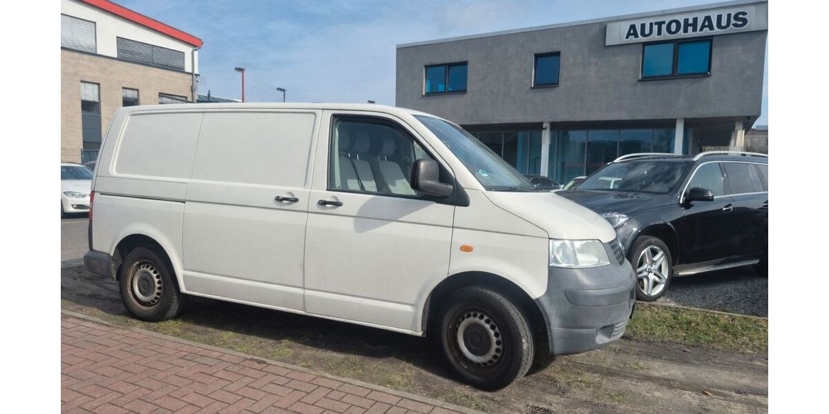 VW T5 Transporter 200.000 km 4.900 &euro; Achim 28832