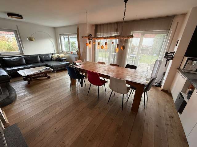 Haus zum Kaufen in Wilhermsdorf 629.000 € 121 m²