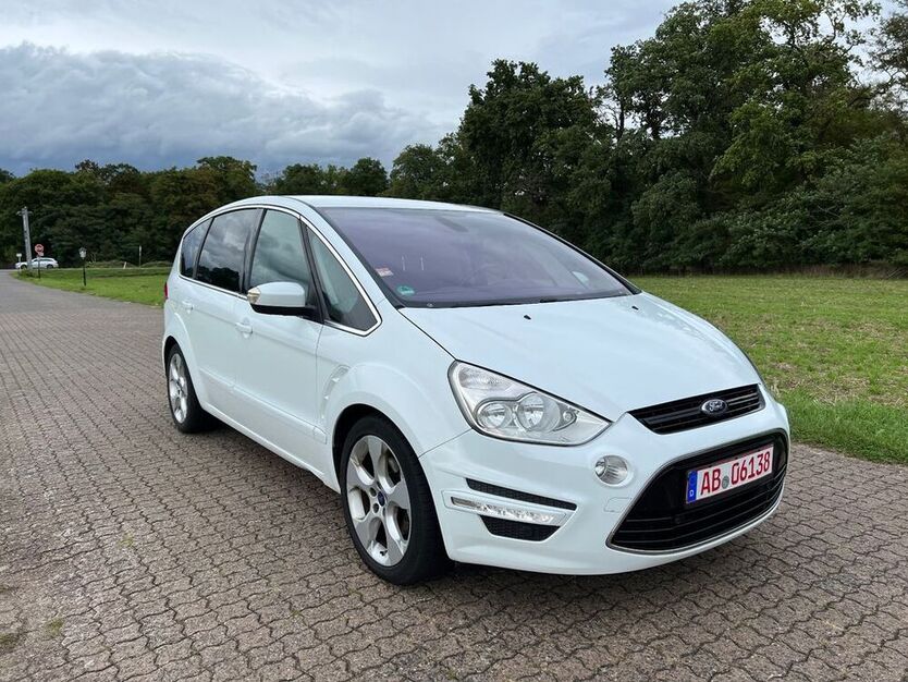 S-Max