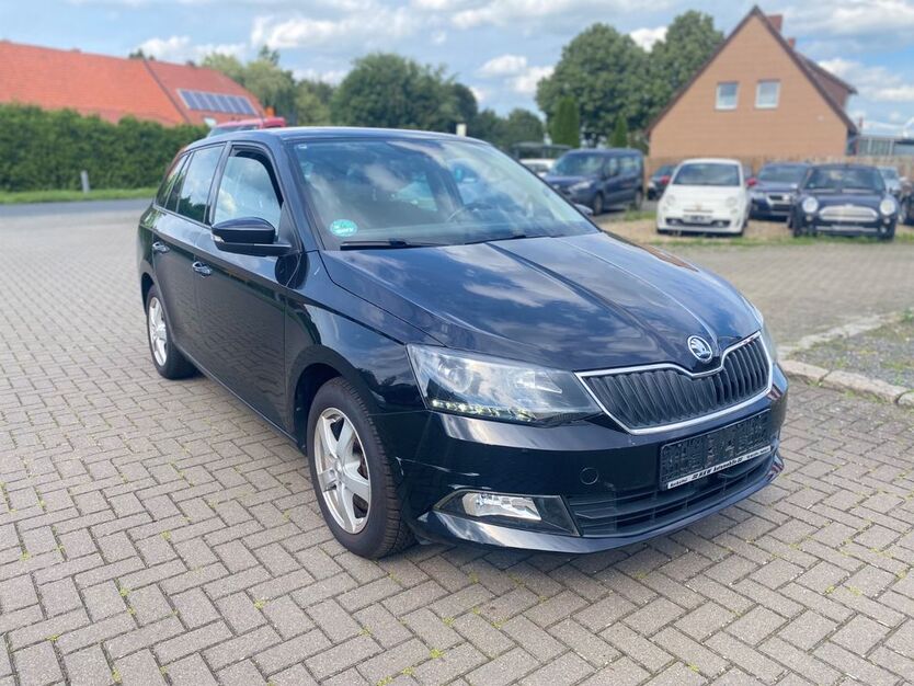 Skoda Fabia 111.000 km 10.600 € Ausbüttel 38551