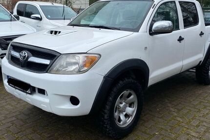 Toyota Hilux 164.000 km 11.400 &euro; Hamburg 20535