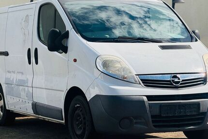 Opel Vivaro 144.000 km 4.400 &euro; Au am Rhein 76474