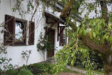 Wohnung Schmelz - 4 Zimmer, 60 m&sup2;, 650&euro; | Angebot:26407957
