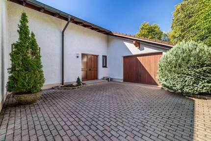 Haus Gersthofen - 6 Zimmer, 165 m&sup2;, 639.000&euro; | Angebot:27341371