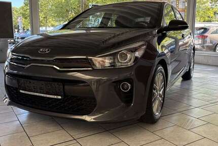 Kia Rio 17.100 km 14.850 € Dessau - Roßlau 06847