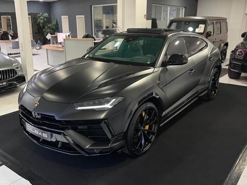 Lamborghini Urus 41.700 km 274.900 € Gelsenkirchen 45891