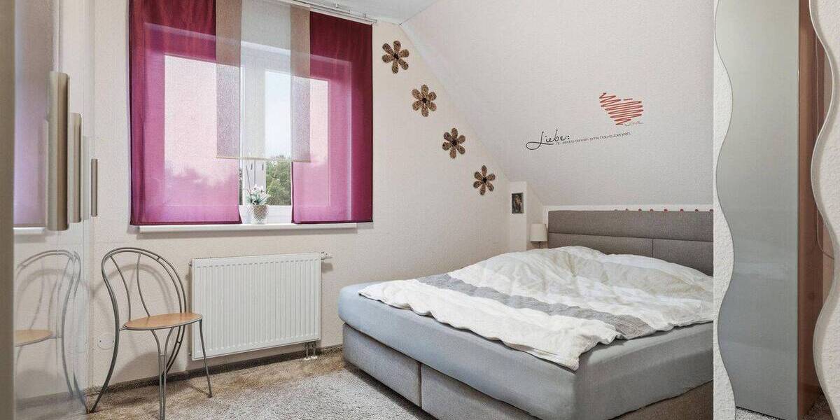 Einfamilienhaus Berlin Spandau - 4 Zimmer, 102 m&sup2;, 570.000&euro; | Angebot:26703206