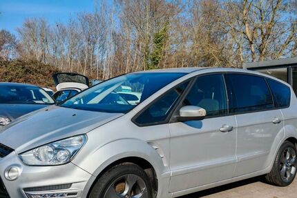Ford S-Max 223.000 km 7.300 &euro; Nürnberg 90427