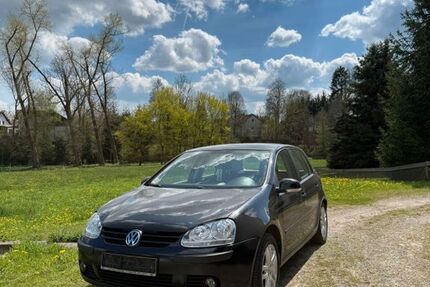 VW Golf 213.000 km 2.750 &euro; Kammlach 87754