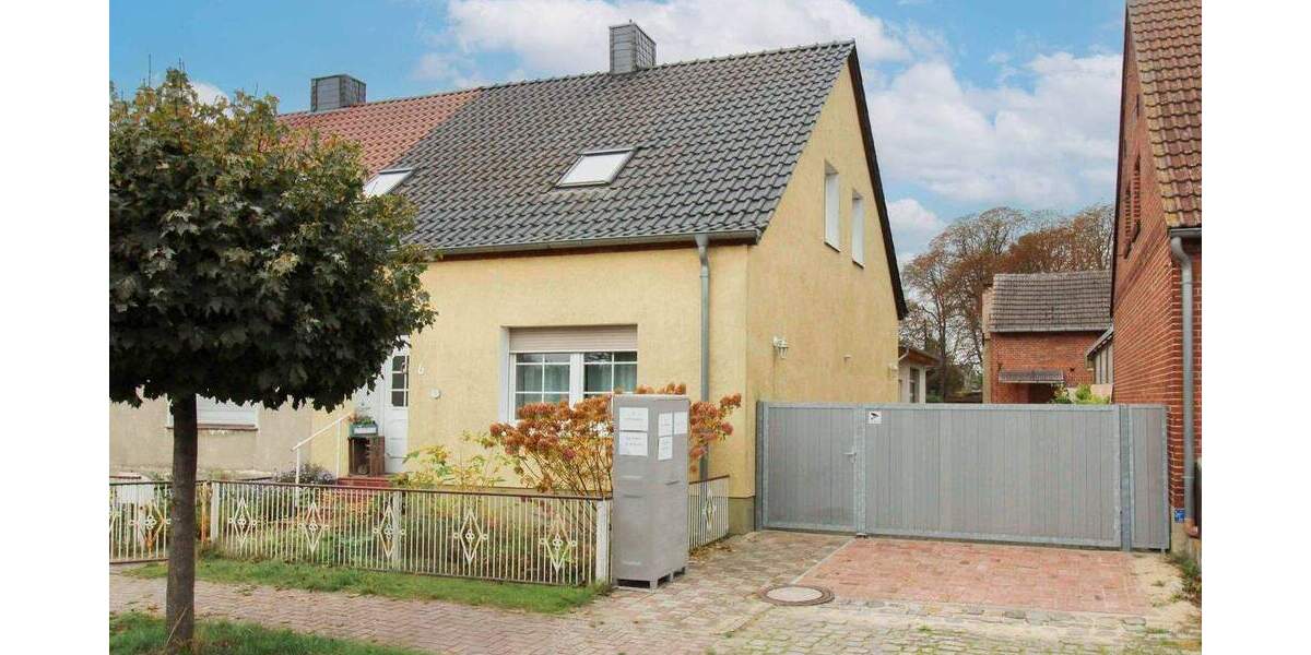 Zögern Sie nicht: Gepflegte Doppelhaushälfte mit Garten und Werkstatt in Klötze OT: Kunrau 6 zimmer