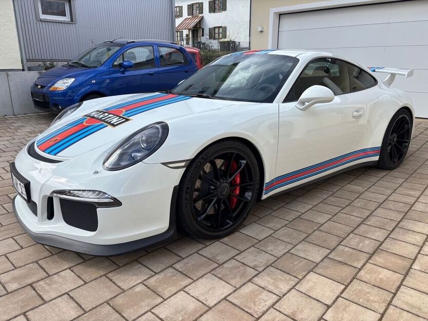 991