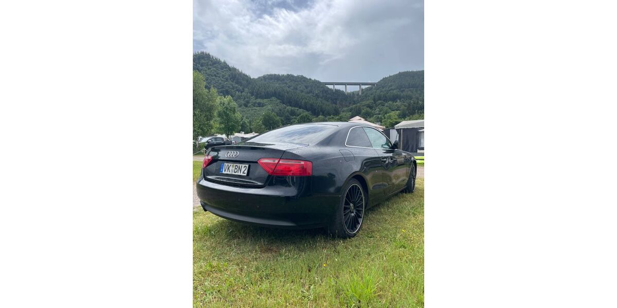 Audi A5 218.000 km 6.700 &euro; Pellingen 54331
