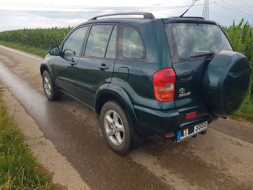 RAV 4