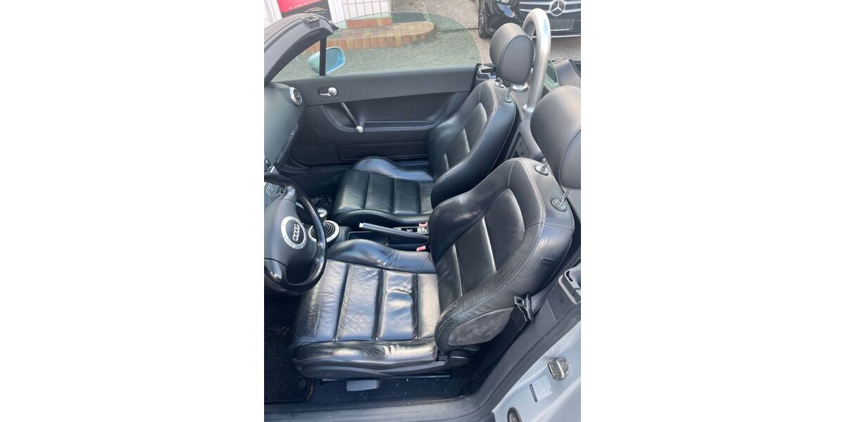 Audi TT 195.000 km 4.300 € Frankfurt 65934