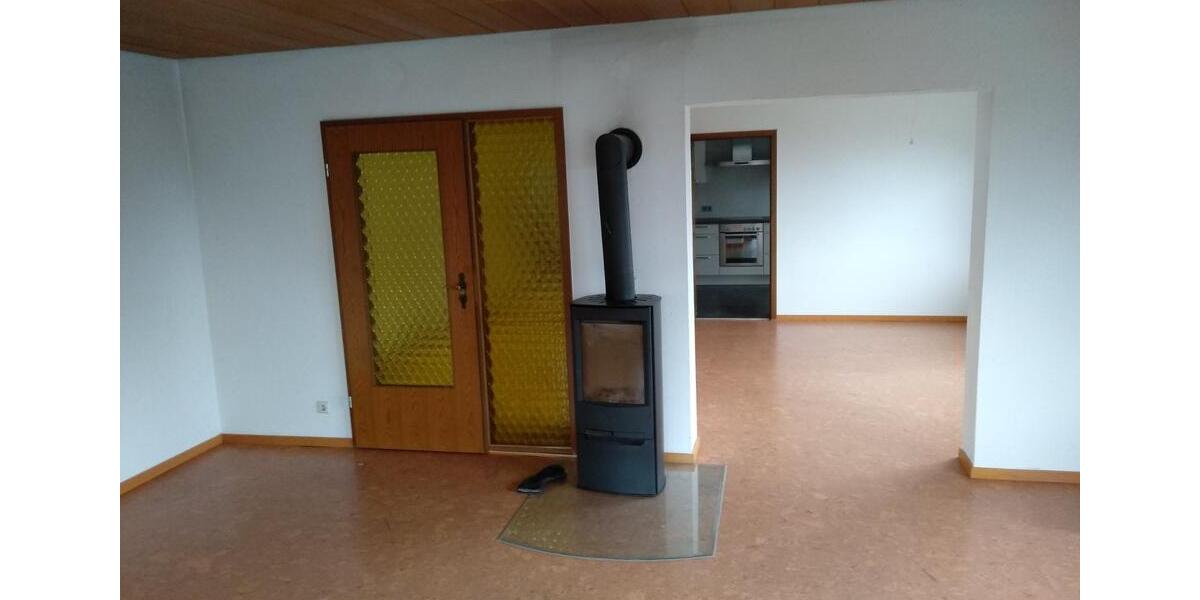 Erdgeschoßwohnung Bad Schussenried - 3.5 Zimmer, 113 m&sup2;, 1.130&euro; | Angebot:25418099