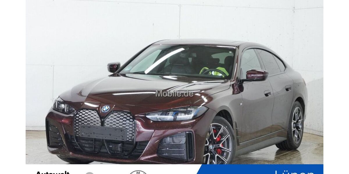 BMW i4 3.005 km 59.880 &euro; Lünen 44534