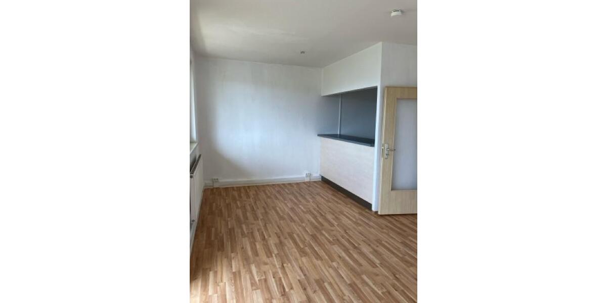 Etagenwohnung Gera Lusan - 4 Zimmer, 71 m&sup2;, 395&euro; | Angebot:26678239